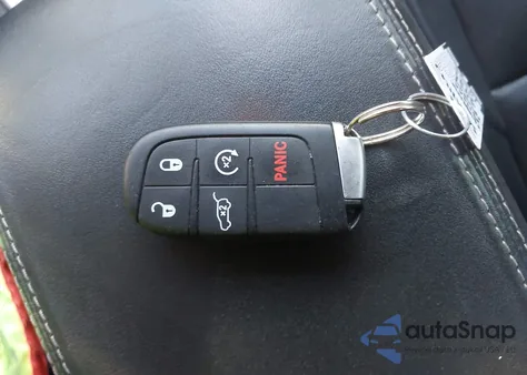 2016 Jeep Grand Cherokee Srt Night z USA, uszkodzony, nr VIN 1C4RJFDJ3GC321436